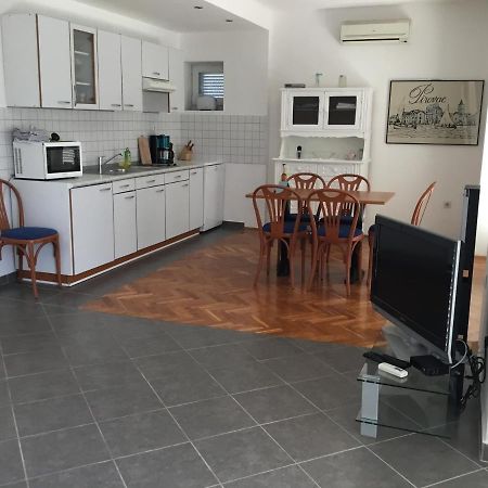 Apartments More Пировац Экстерьер фото