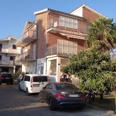 Apartments More Пировац Экстерьер фото